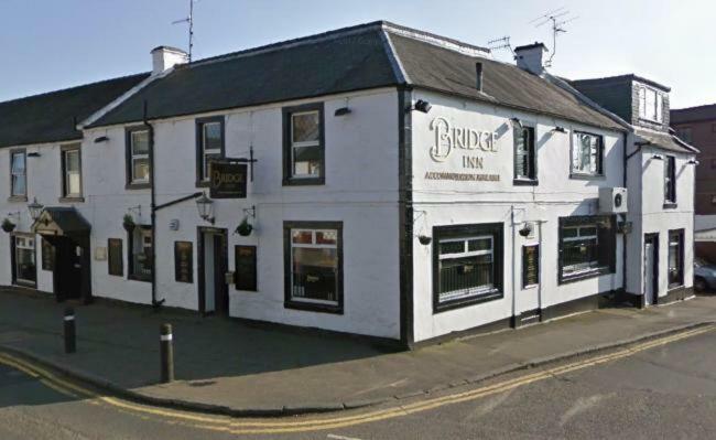 The Bridge Inn Tillicoultry Exterior photo